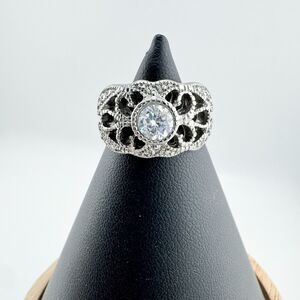 Vintage Silver Tone Filigree Rhinestone Ring Retro Bridal Cocktail Statement